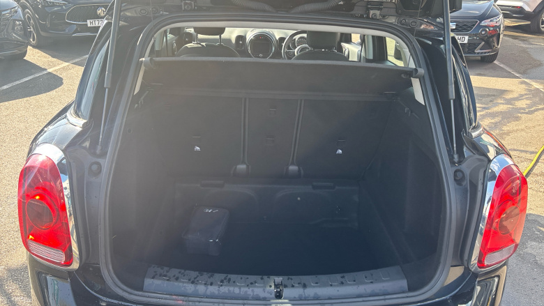 MINI Countryman 1.5 Cooper 5dr Petrol Hatchback